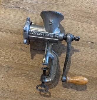 PORKERT mlynček na mäso číslo 5 - 2