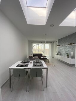 Nadštandardný vzorový 2-izbový byt 59,04 m2 s terasou 11,59  - 2