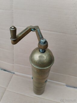 Mlynček na kávu 25€ - 2