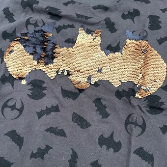 Batman tričko s flitrami v 128 - 2