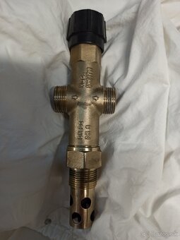 Predám dochladzovací dvojcestný ventil - 2