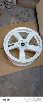 5x100 r18 Et35 8.,5j 57.1 - 2