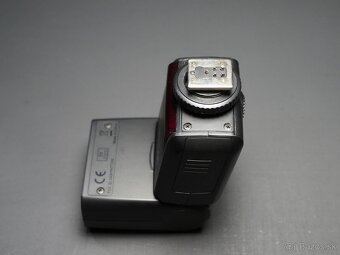 Predám blesk Stroboss 36 pre Canon - 2