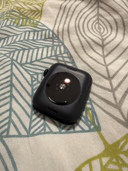 Apple Watch SE (2.generácia) GPS - 2
