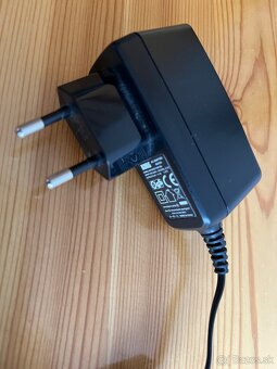 Napájecí adaptér Korg KA 189 - 2