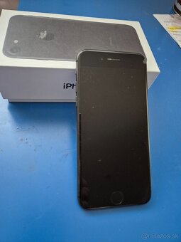 IPhone 8 - 2