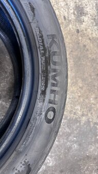 KUMHO WinterCraft WP71 215/50 r17 95V - 2