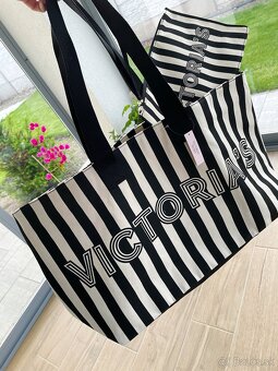 Victoria’s Secret velka plažova taška + menšia clutch - 2