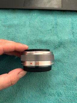 Lumix 20mm F1.7 + Filter - 2