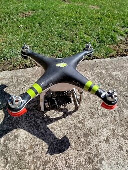 DJI Phantom 2 - 2