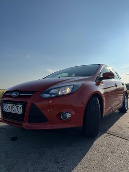 Ford Focus 1.6 benzín - 2
