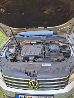 Predam wolsvagen passat b7 - 2