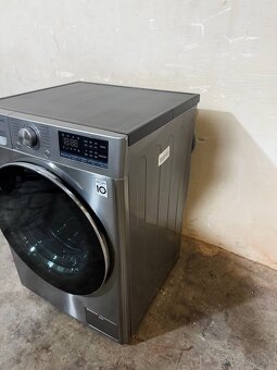 Práčka LG 9kg - 2