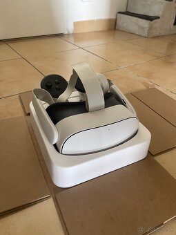 Meta Quest 3S 128 GB – výborný stav + záruka z Alzy - 2