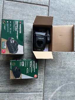Nabíjačky Parkside 12V a 20V - 2