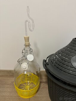 Demižóny na víno - 2