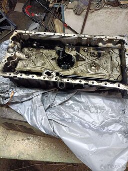 olejova vaňa Volvo XC 90 - 2