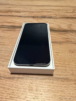 Iphone 15Pro Max 256 Gb - čierny titán - 2