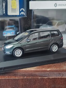 Modely Renault a Ford, - 2