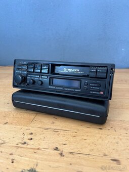 Autorádio Pioneer KE-3500SDK - 2