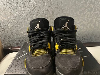 Jordan Flight 4 Retro Thunder - 2
