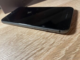 iPhone 8plus - 2