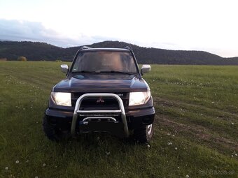Mitsubishi Pajero Pinin 2.0 benzín - 2