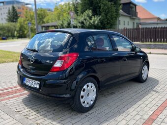 Opel Corsa 2009 s klimou - 2