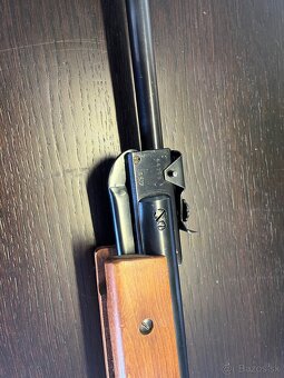 Maďarská vzduchovka lg527 - 2