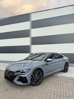 Volkswagen Arteon R 2.0 TSi DSG 4x4 -235 kW - 2