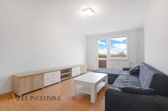 ALL INCLUSIVE I NA PRENÁJOM VEĽKÝ 2 IZBOVÝ BYT NA UL. JAZERN - 2
