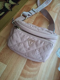 Kabelka GUESS - 2