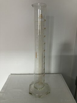 Sklenený odmerný valec SIMAX 1000 ml - 2