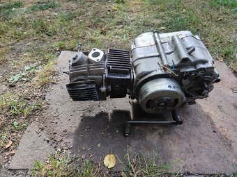 107cc 4t motor z prevodovkou - 2