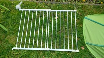 Ikea list nad posteľ - 2