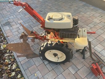 Predám malotraktor Terra a rotavátor - 2