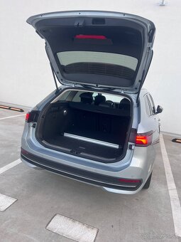 VW PASSAT COMBI 2025❗️14.500km❗️360 KAMERA MŔTVY UHOL - 2