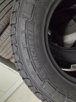 Michelin 215/70 R15 C - 2