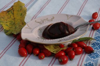 SLIVKOVÝ,ŠÍPKOVY,TRNKOVÝ v najvyššej kvalite - 2