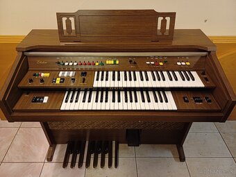 YAMAHA- elektrický organ - 2