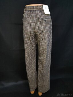 hnedé nohavice - 2