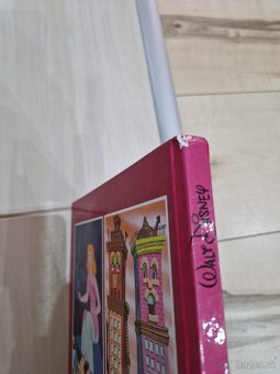 Walt disney- Popoluška,Pedro,domček - 2