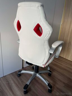 Kancelárska stolička - 2