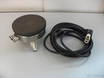 Predám zachovalý,starý elektrický varič. - 2