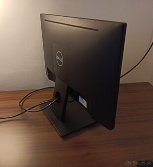 Dell E2218HN - 2