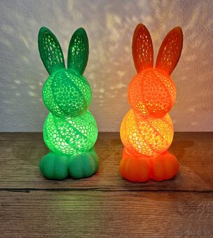Svietiaci veľkonočný zajac - 2