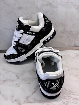 LV Louis Vuitton trainer sneaker - 2