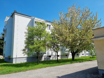 3 IZBOVÝ TEHLOVÝ BYT s BALKÓNOM +GARÁŽ -BREZOVÁ p.B. -MYJAVA - 2