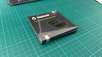 Predam trezor Model One - 2