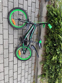 Detský bicykel Formula 16" — s pomocnými kolieskami - 2